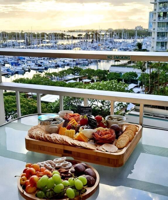 Ilikai Hotel Condo With Kitchen And Ocean View Honolulu Luaran gambar